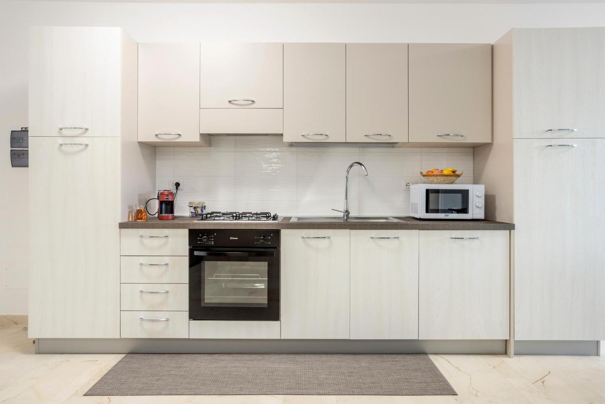 Azzurra Apartments Балестрате Экстерьер фото